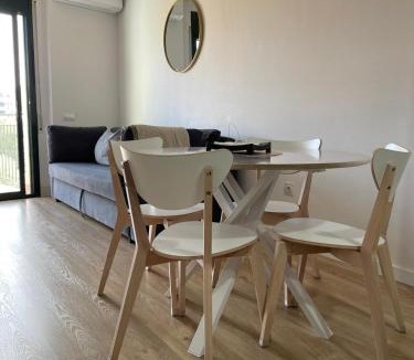 Terrassa Apartment | Acogedor apartamento Vallparadís con parking