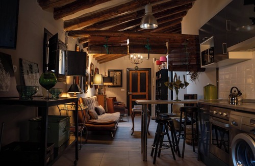Zaragoza Old Town Apartment | Acogedor Estudio Edificio Histórico Pza del Pilar