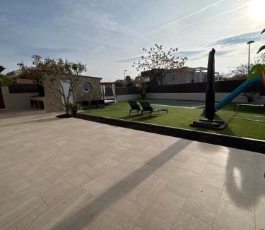 Vilanova I la Geltru House | Acogedora casa con piscina cerca de la playa