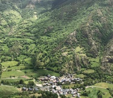 Isil Ski Chalet | Acogedora casita en el Pallars