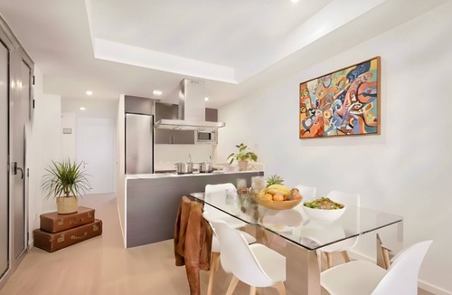 La Ribera Apartment | Acomodis Apartments - Cozy 18-BR GroupFlat 12-Baths in Barcelona Center max 36