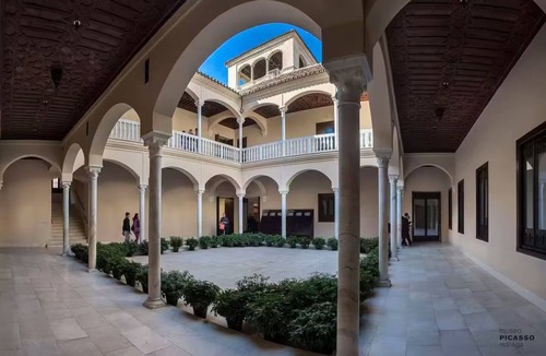 La Ribera Apartment | Acomodis great location right in El Born old town 4 air conditioners 6 ppl max.!