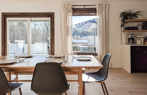 Cairo House | Acorn Bungalow - Luxury Cabin, Catskills