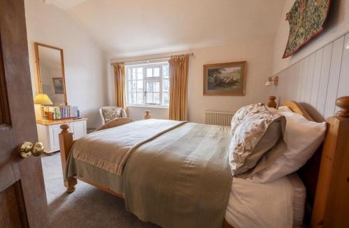 Skipton House | Acorn Cottage