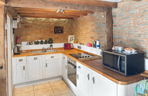 Aymestrey House | Acorn Cottage