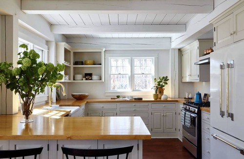 Sagaponack House | ACORN HOUSE. Stay in Architect & Designer's country house.