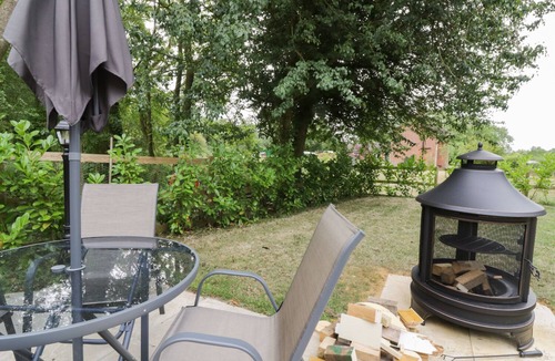 Saxmundham Cottage | Acorn Lodge