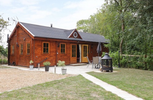 Saxmundham Cottage | Acorn Lodge