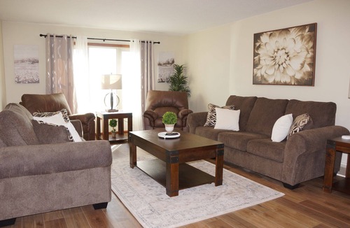 Adams County House | Acreage Centrally Located on Highway Easy Access to Key Destinations