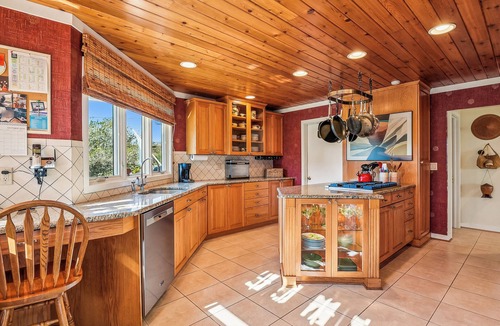 Fenwick Island House | Activities included up to $300 FREE PER WEEK! Amazing OCEAN FRONT beach home nestled in the heart of Fenwick Island-walk to everything!