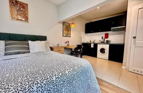 North Acton House | Acton Elizabeth Line