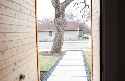 Georgetown House | Actually walkable to Georgetown Square with a private heated pool!n