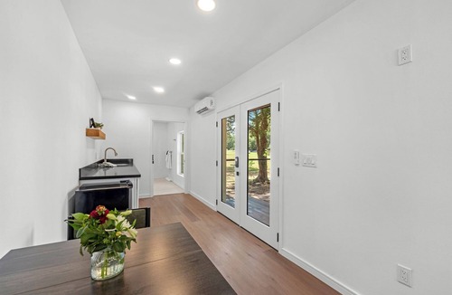 Waller House | ADA Compliant Cargo Home No. 13 Lantana