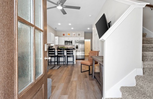 Clarksville House | Adam's Downtown Retreat w/Rooftop Access
