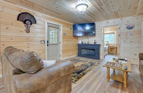 Adams House | Adams Cabin w/Game Room & Fire Pit