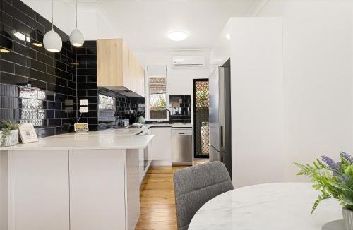 Adamstown Apartment | Adamstown Short Stay Apartments