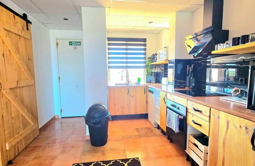 Los Nietos Apartment | Adapted for people with disabilities, for remote work. Ideal for families.