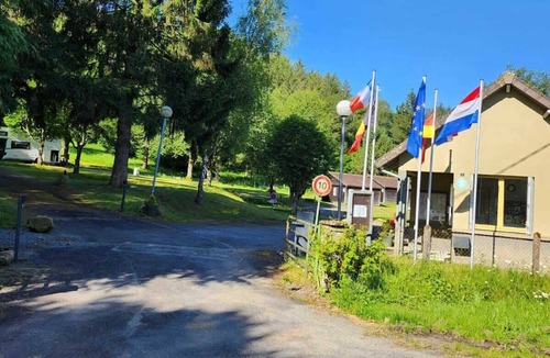 La Chapelle-Taillefert Ski Chalet | Adapted chalet Summar