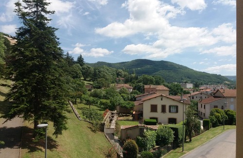 Saint-Affrique Apartment | Adapted studios for people with reduced mobility, 23m², 2 twin beds (without TV)