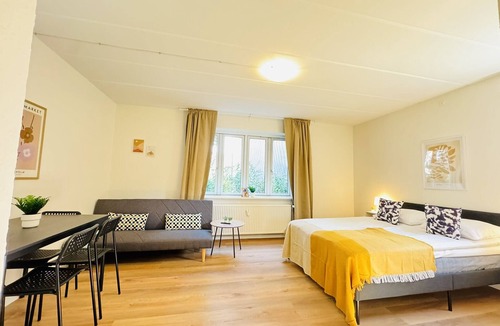 Aalborg Apartment | aday - Bright Sunny Studio Apartment