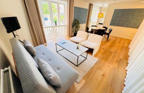 Aalborg Apartment | aday - Deluxe Studio Apartment with King Size Beds