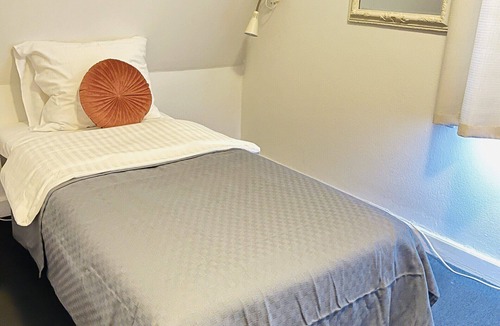 Frederikshavn Bed & Breakfast | aday - Frederikshavn City Center - Single room