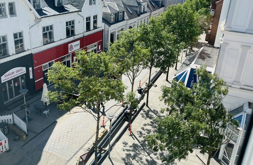Hjørring Apartment | aday - Green Light Apartment Suite in the center of Hjørring