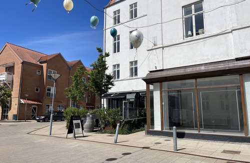 Hjørring Apartment | aday - Green Light Apartment Suite in the center of Hjørring