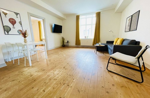 Hjørring Apartment | aday - Sunshine apartment in the heart og Hjørring