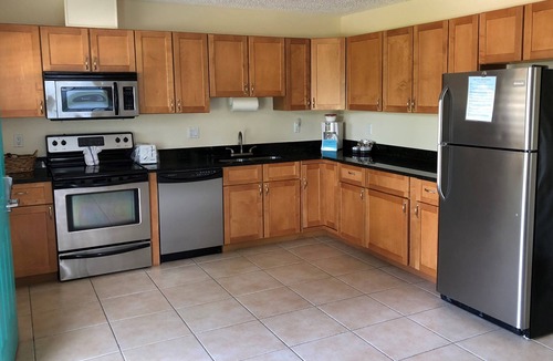 Laurel Hotel | Addys Villas