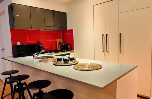 Adelaide Central Business District Apartment | Adelaide Central Skyline Panoramic Suite