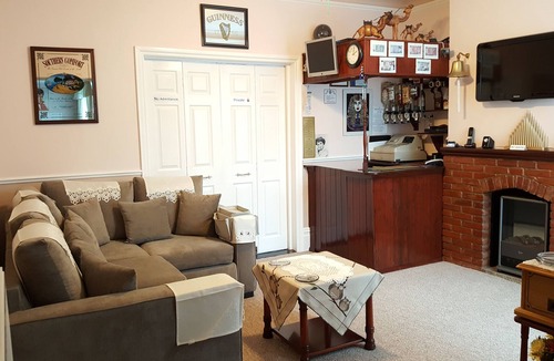 Clacton-on-Sea Bed & Breakfast | Adelaide Guesthouse
