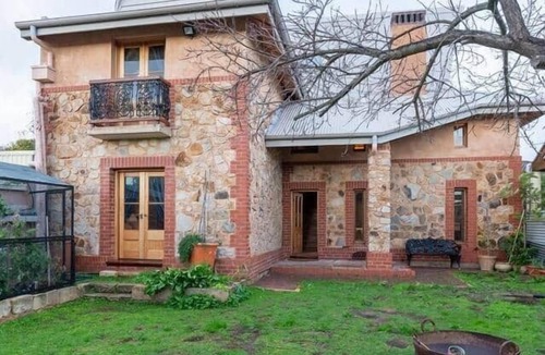 Felixstow House | Adelaide Heritage Home with Vintage Charm