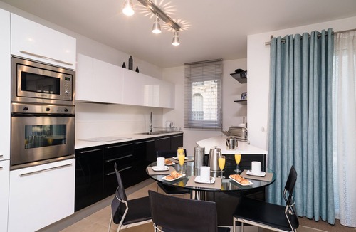 Thiers Apartment | Adele - Elegant with modern styling VRBO