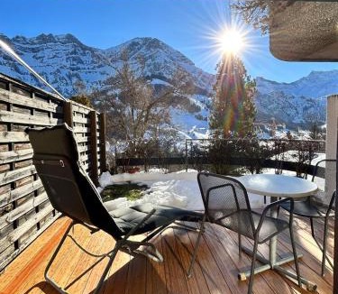 Adelboden Apartment | Adelhome Studio mit Gartensitzplatz