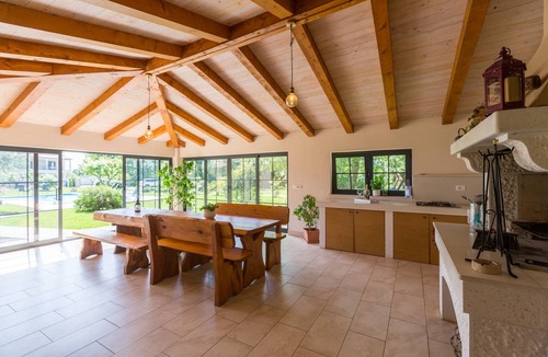 Susnjici Apartment | Adelia for 2 persons, pool, beautiful garden, only 10km from Porec and beaches.