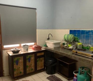 Bota House | Adila Homestay