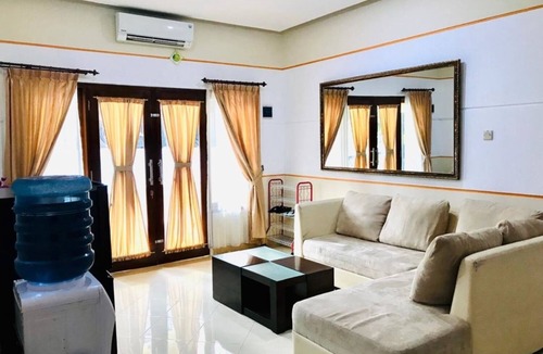 Yogyakarta House | Adiputra Guesthouse near Tugu Malioboro