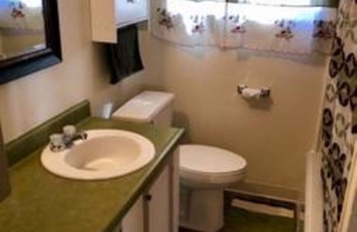 Lake Luzerne-Hadley Apartment | Adirondack Apartment-Lake Luzerne