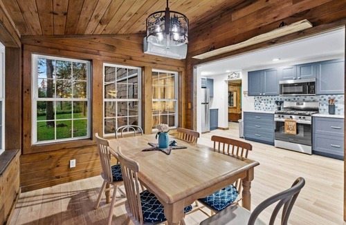 Forestport House | Adirondack Cabin w/Private Pond, Kayaks & Fire Pit – Near Old Forge, Dogs OK