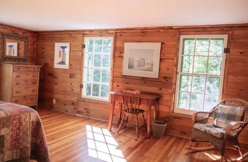 Elizabethtown House | Adirondack Cottage Retreat