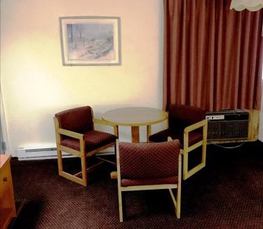 Watertown Hotel | Adirondack Efficiencies