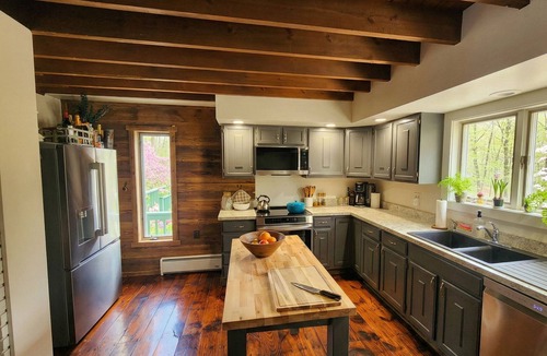 Olmstedville House | Adirondack Family Basecamp - Sleeps 13