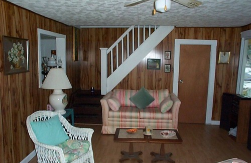 Queensbury Cottage | Adirondack Lake Front Cottage