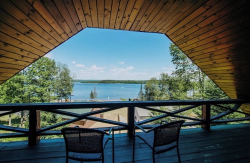 Cold Brook Cabin | Adirondack Lakeside Lodging with Beach Access & Panoramic Lakeview