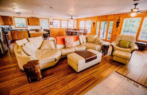 Cold Brook Cabin | Adirondack Lodging with Beach Access & Panoramic Lakeviews