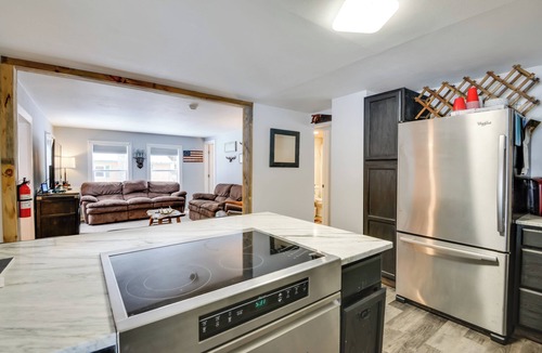 Brantingham Cottage | Adirondacks Cabin: Fish, Hunt & Hike!