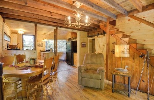 Forestport Cabin | Adirondacks Cabin w/Fire Pit on Otter Lake!