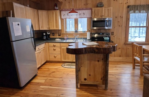 Jay Cabin | ADK Cabin | Hot Tub | Dog Friendly |Near Whiteface