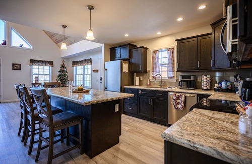 Town of Webb Ski Chalet | ADK Chalet - On Snowmobile Trail & Near Everything
